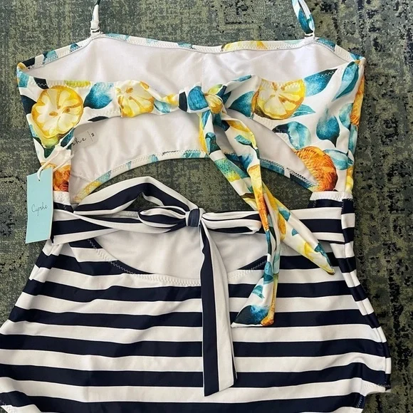 Cupshe Swimsuit M - Picture 5 of 5